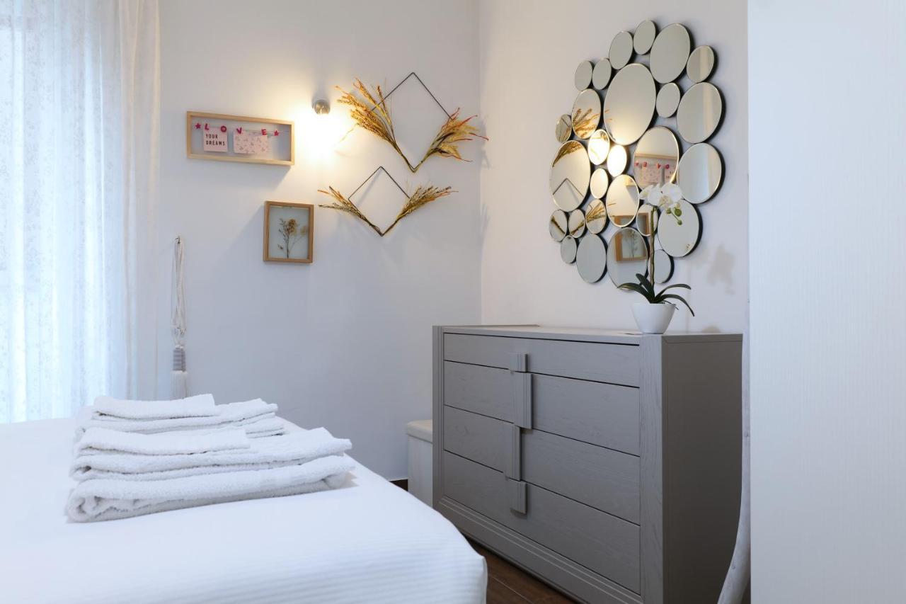 Mila Apartments Battista Mediolan Zewnętrze zdjęcie